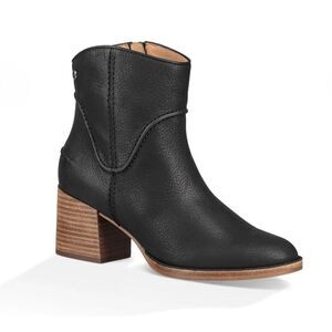 UGG leather ANNIE BOOTS In Black Size 9.5